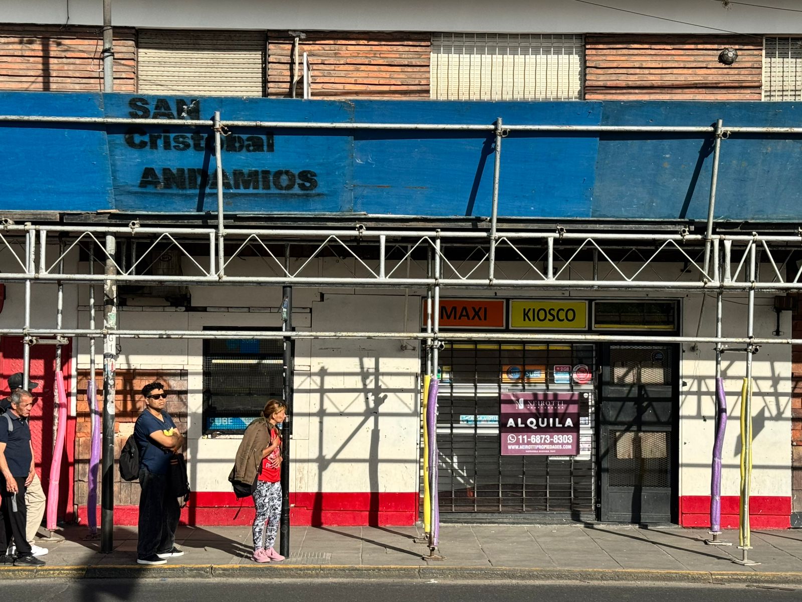 82171439-ec38-4afd-a261-c6ae4aaa6873