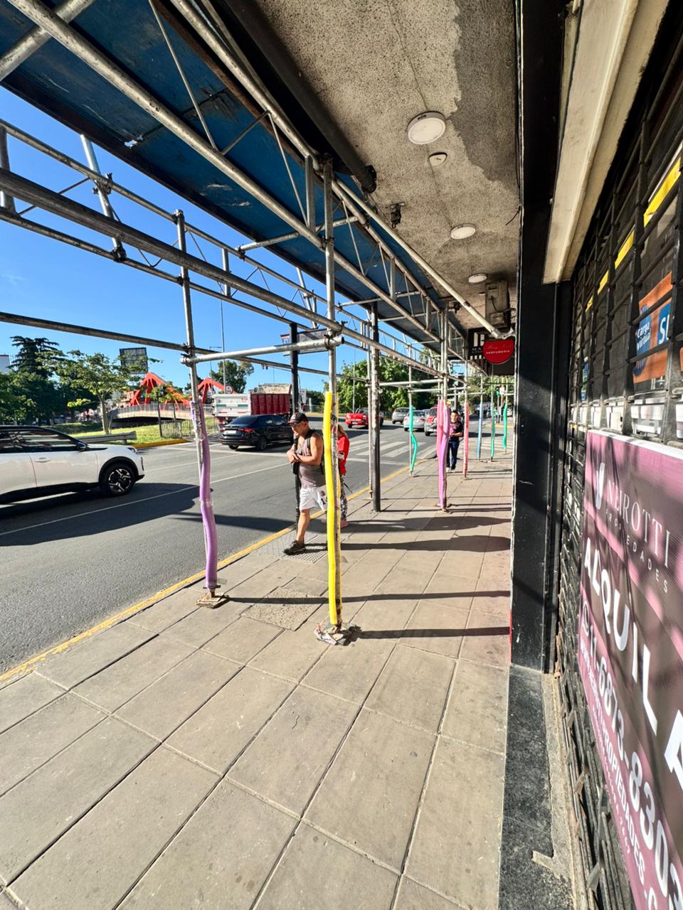 e200ff5b-c930-4166-9002-5907d2630fee