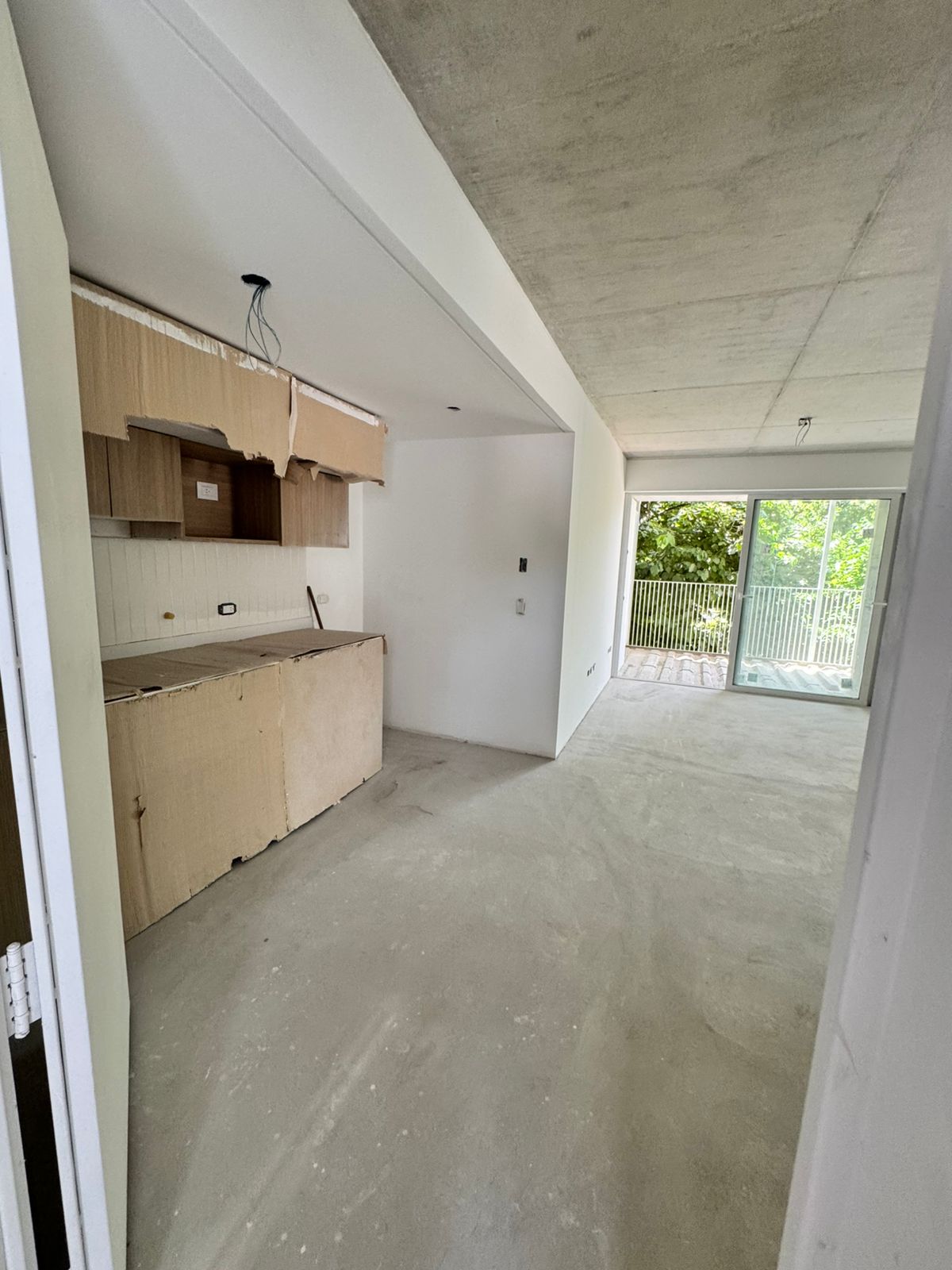 12d49ad6-c073-4ec8-b63e-0f201c8ba4ad