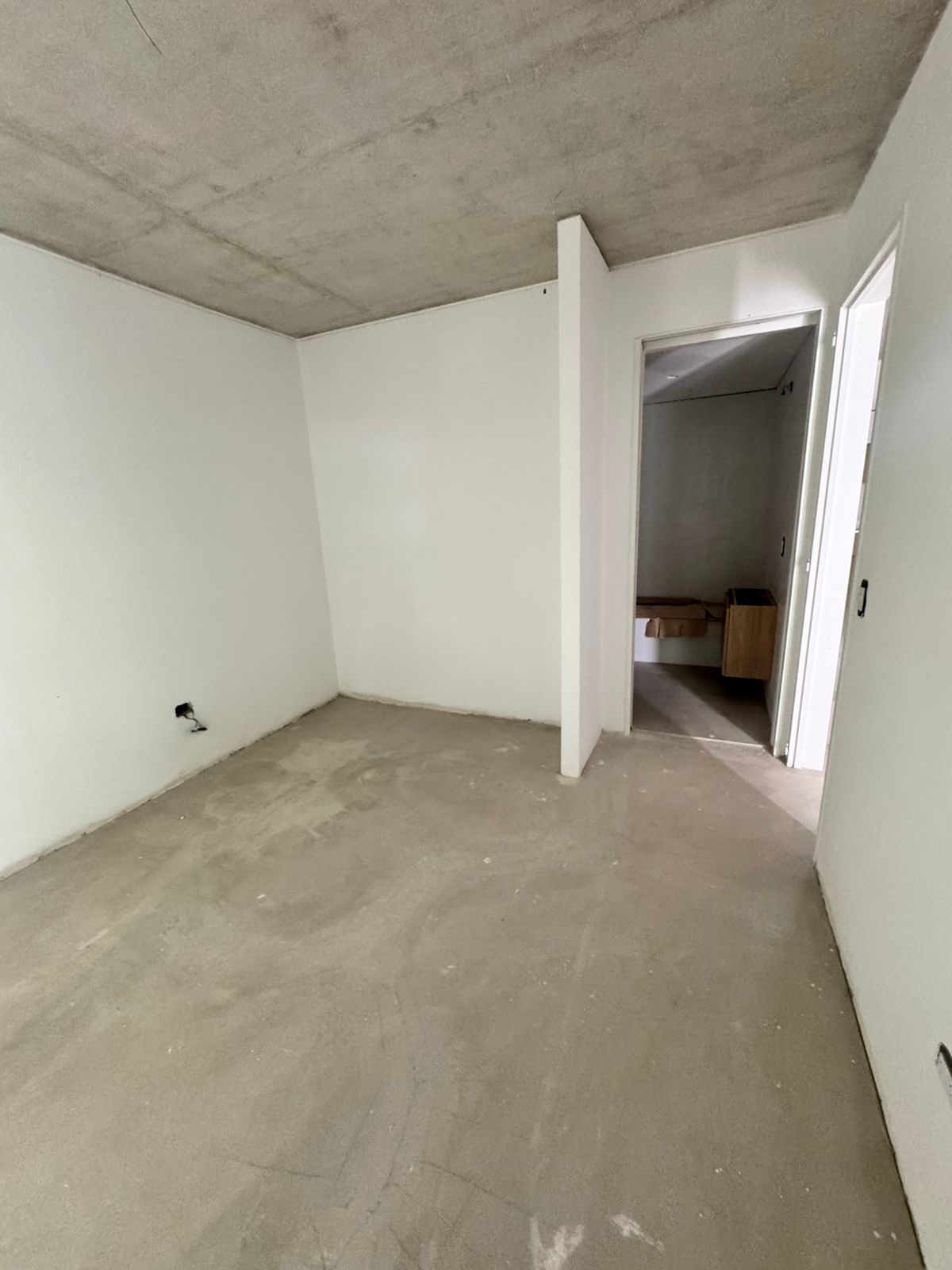 66abe4b2-c69f-471b-a9b6-0a1577060061