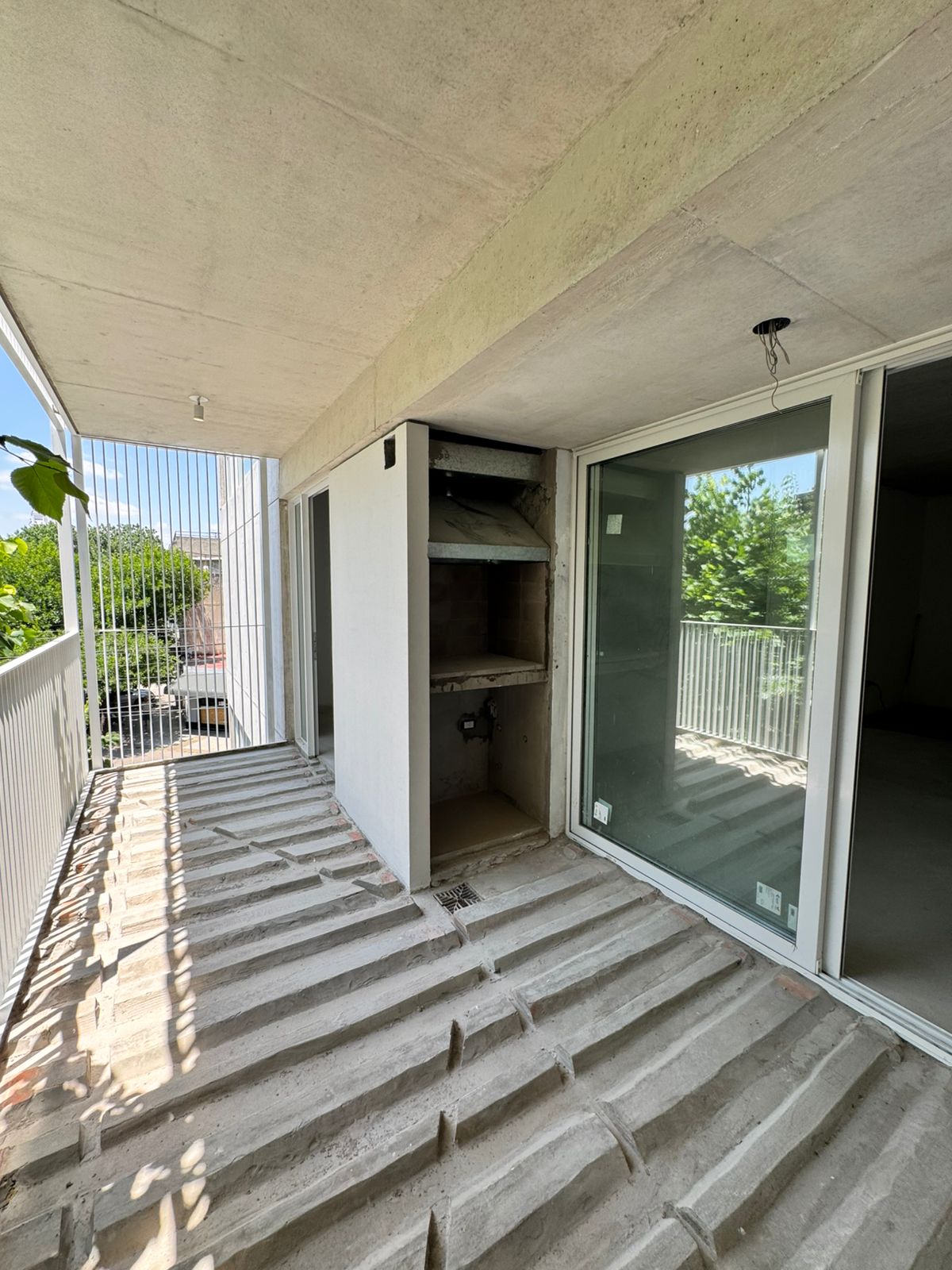 6c4a205c-7532-4e8b-a00d-7096a7d29ffd