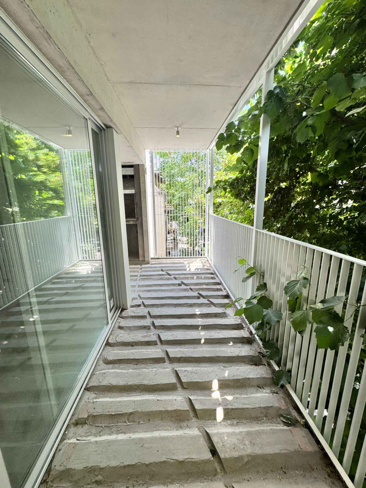 a4e083a6-d82c-4593-941a-210608e49ff0