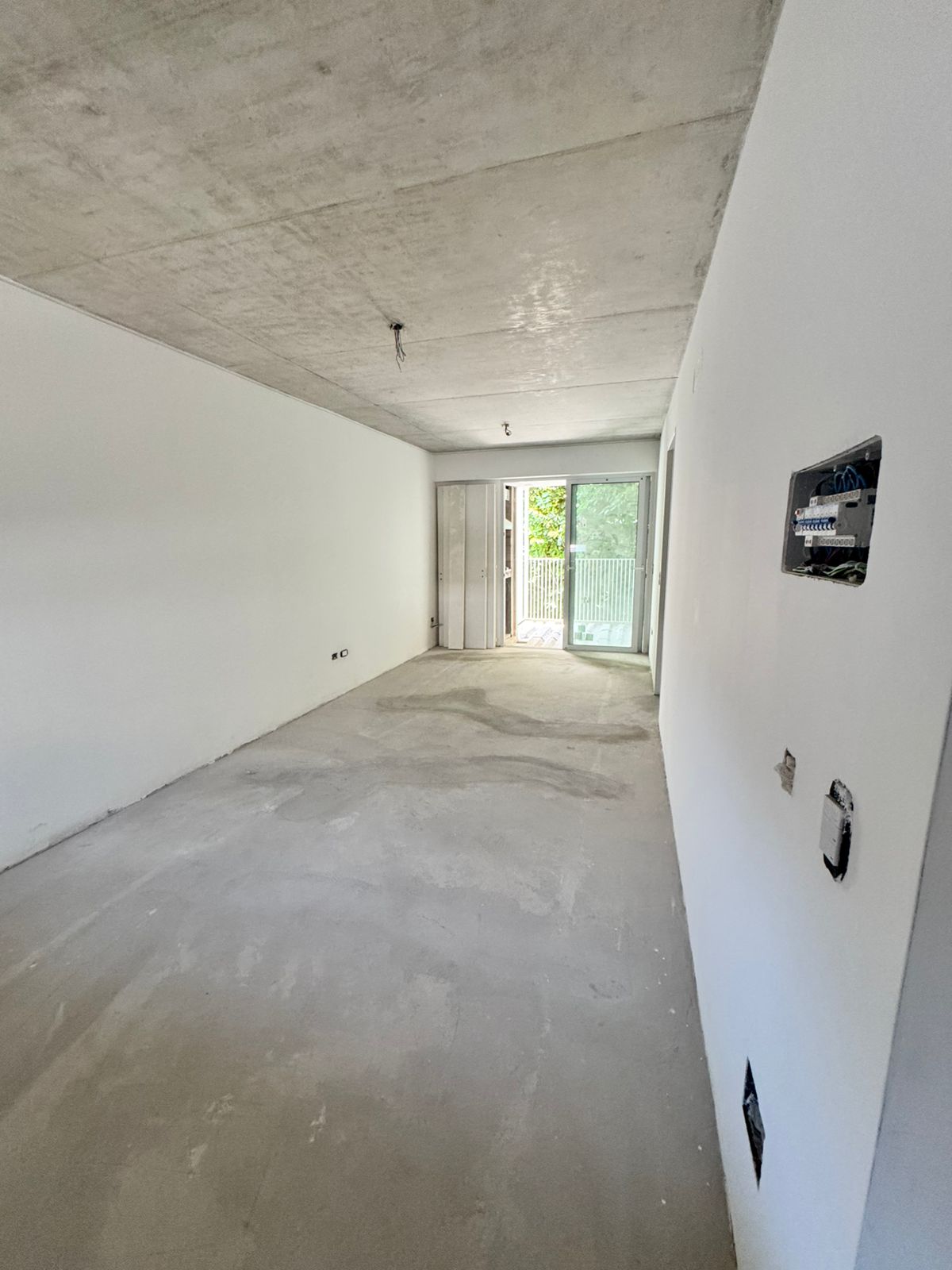 b256892e-b231-435a-9c5b-36f15a28a03c