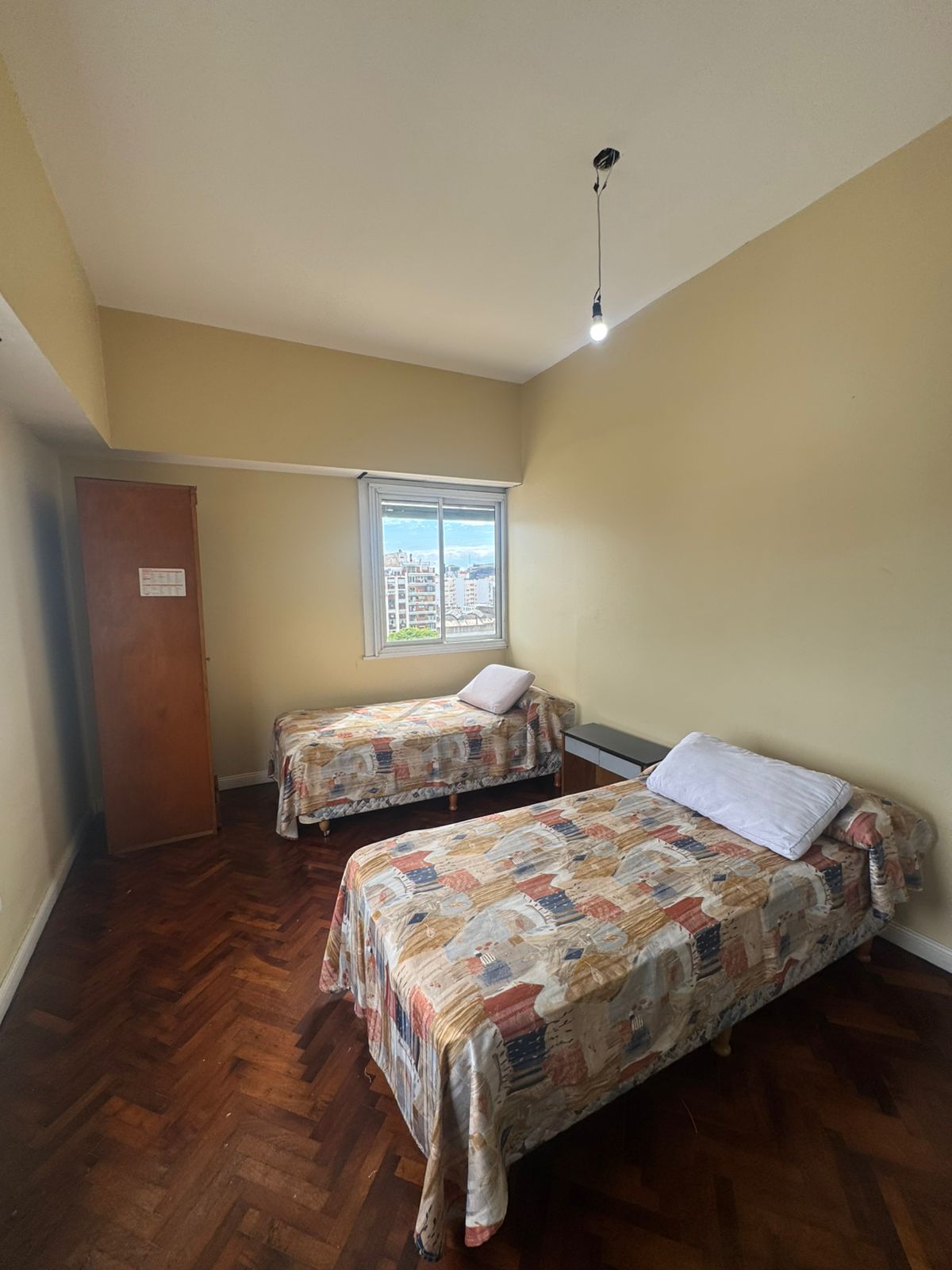 08459889-bfad-4020-bdb2-13296ea70cea