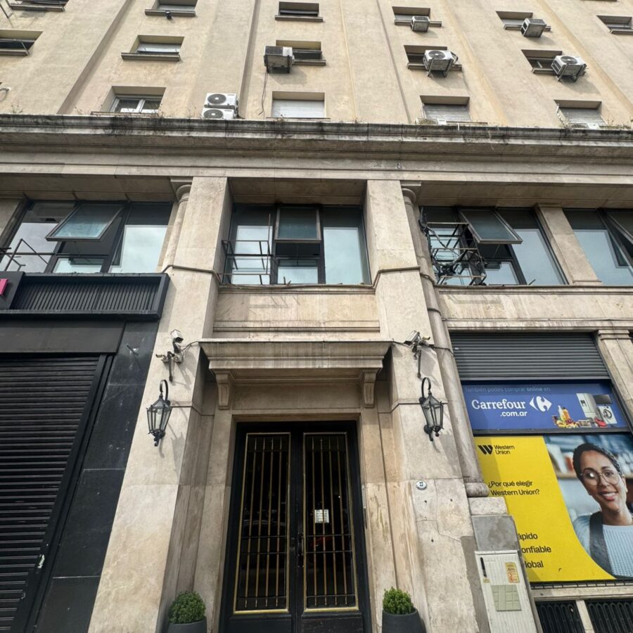 CARLOS PELLEGRINI 27 NOVENO D