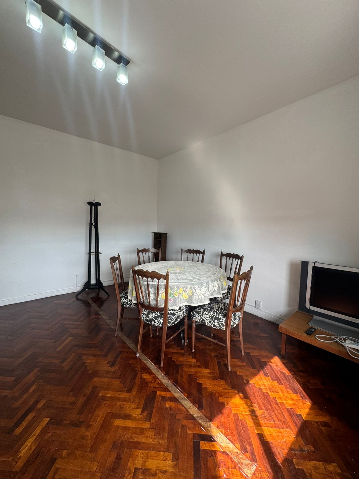 40163c6f-4fd7-455c-be6e-1a32cda14e83