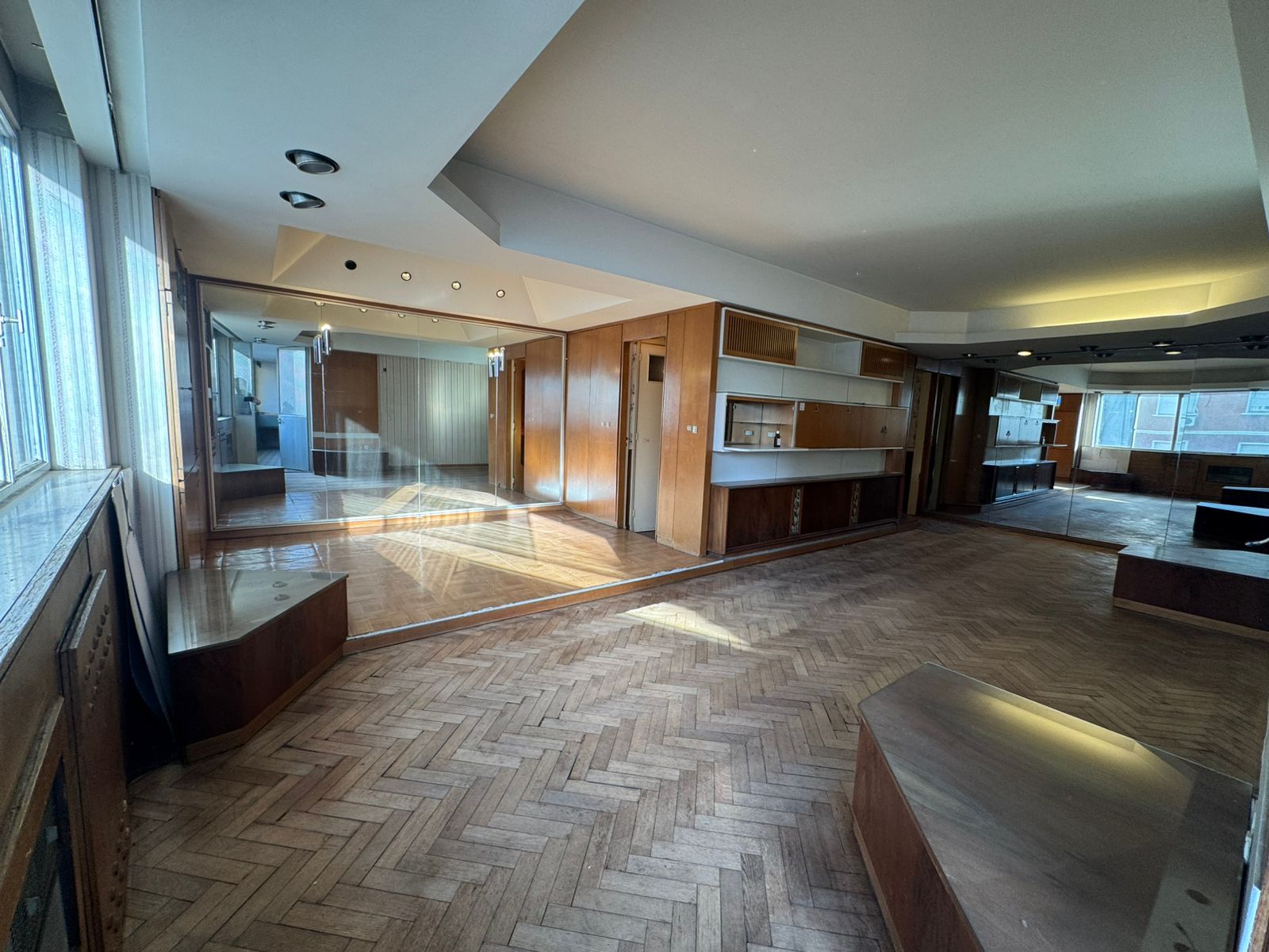 9caa9ed3-c01d-4620-886c-fa109378a5a0