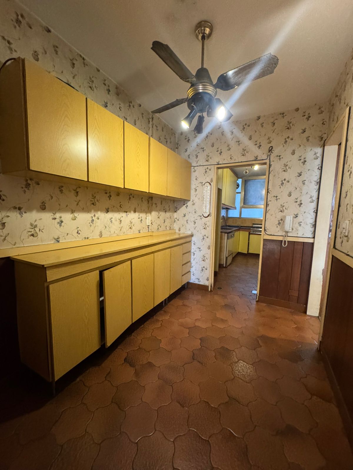 b22026b9-2314-4f42-90d3-17c5d191cb18