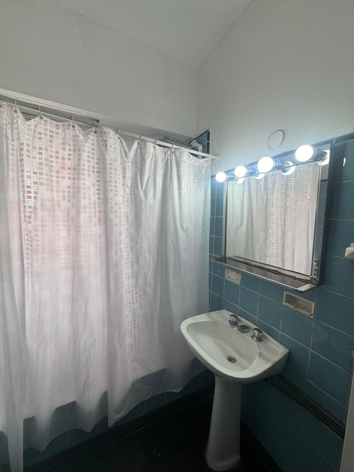 baead500-6c1a-48c0-bea8-a4feb3d3f0e2