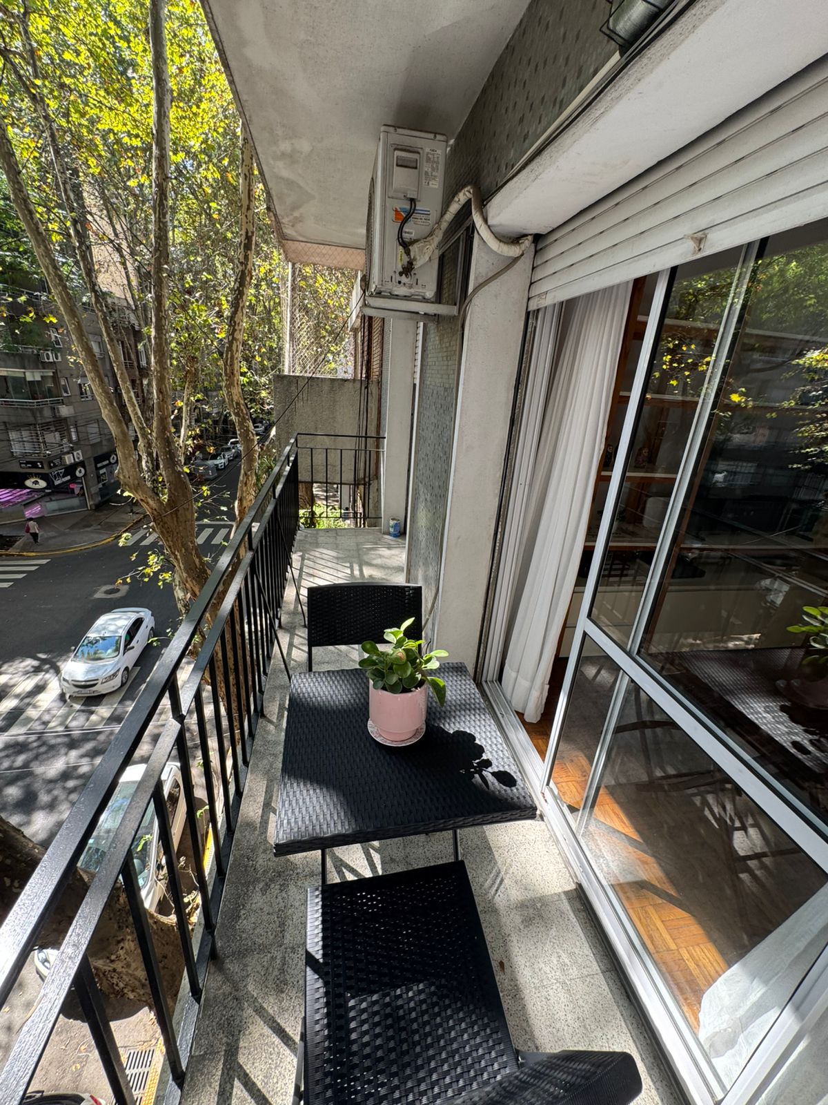 d8ac381c-fe40-4ae6-8997-17f96100d889