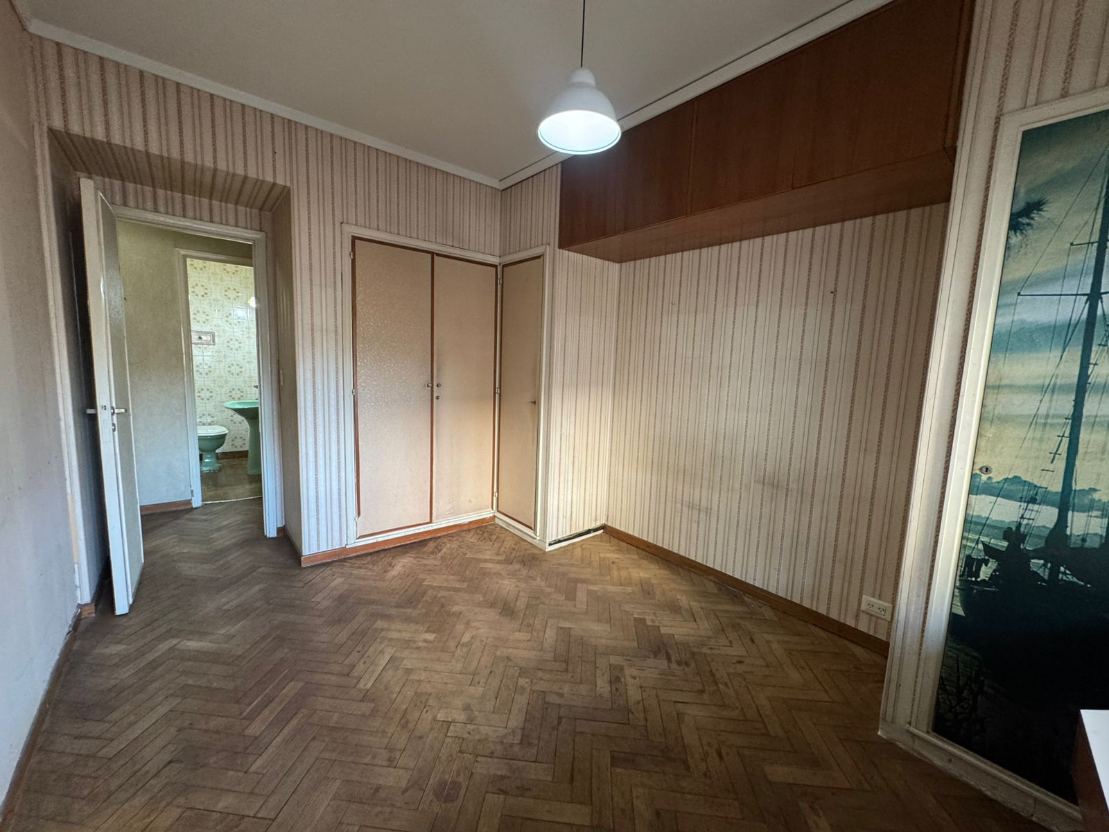 e2345b09-9970-45a1-b9ed-4eb6c3305a91