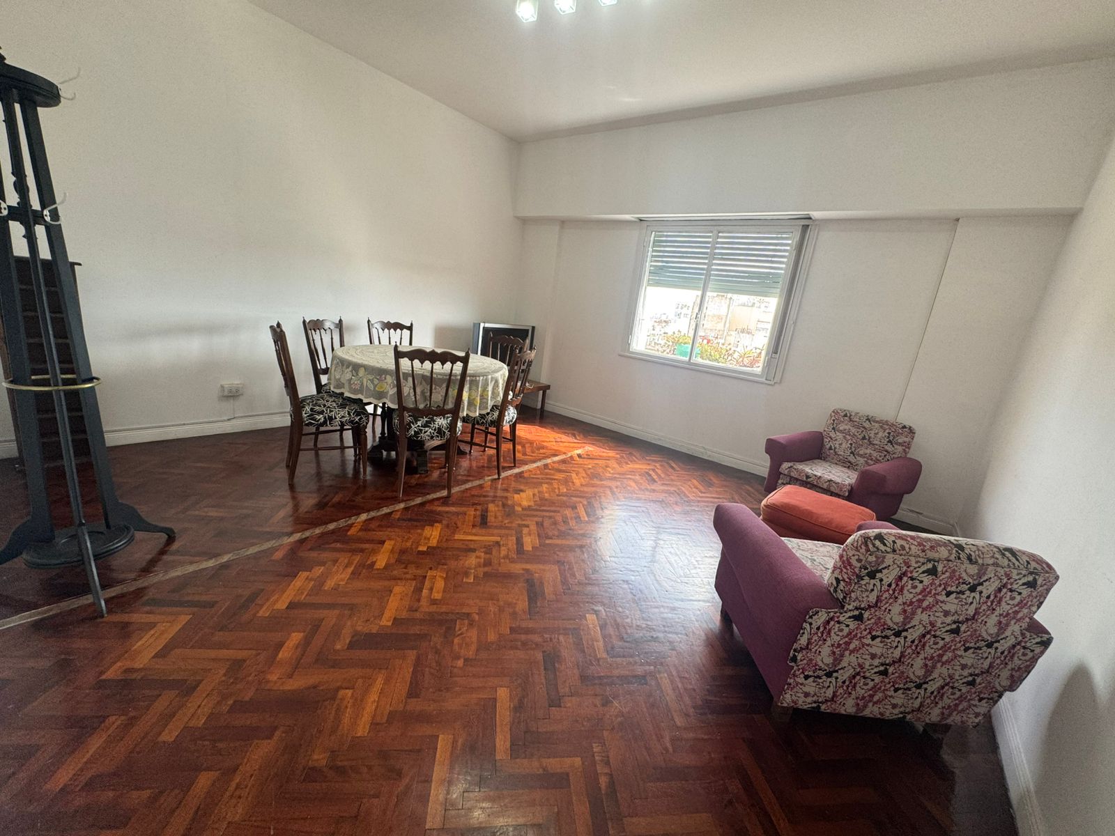 ff3ba3f6-2c98-4274-8222-1ffc21f8d882